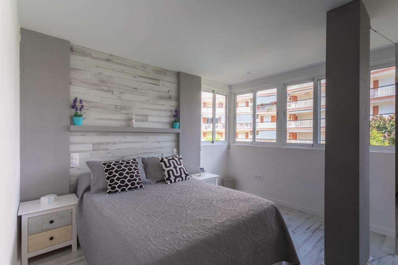 Apartamento Deluxe A 50M De Playa - Aire Wifi ガンディア エクステリア 写真