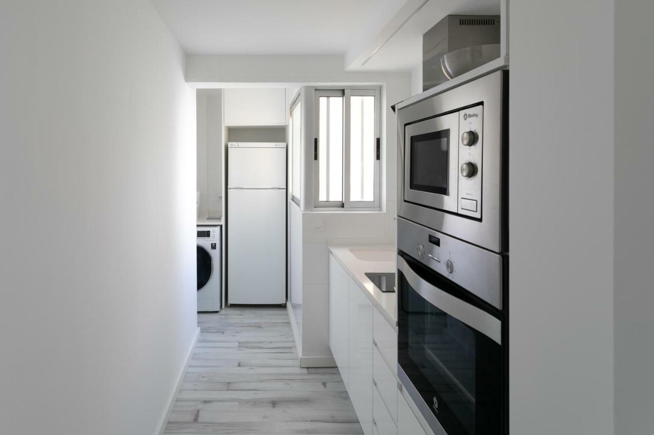 Apartamento Deluxe A 50M De Playa - Aire Wifi ガンディア エクステリア 写真