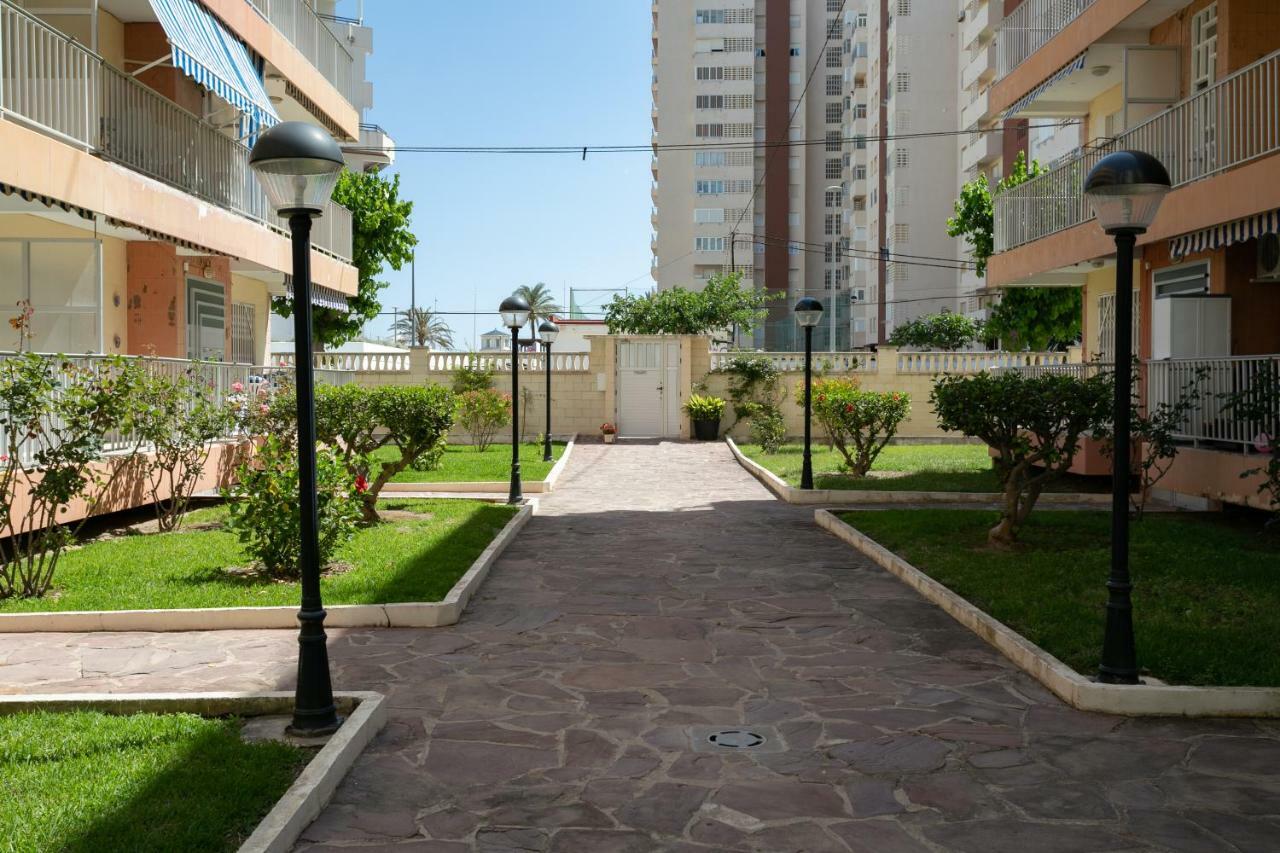 Apartamento Deluxe A 50M De Playa - Aire Wifi ガンディア エクステリア 写真
